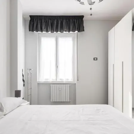 Luxury In Prada District Near Mm Brenta & Center - Ideal For Business Profiles * Milano